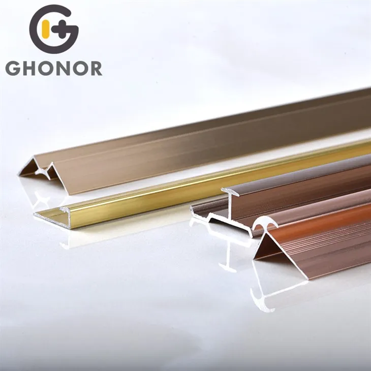 Fali csempe élszegély